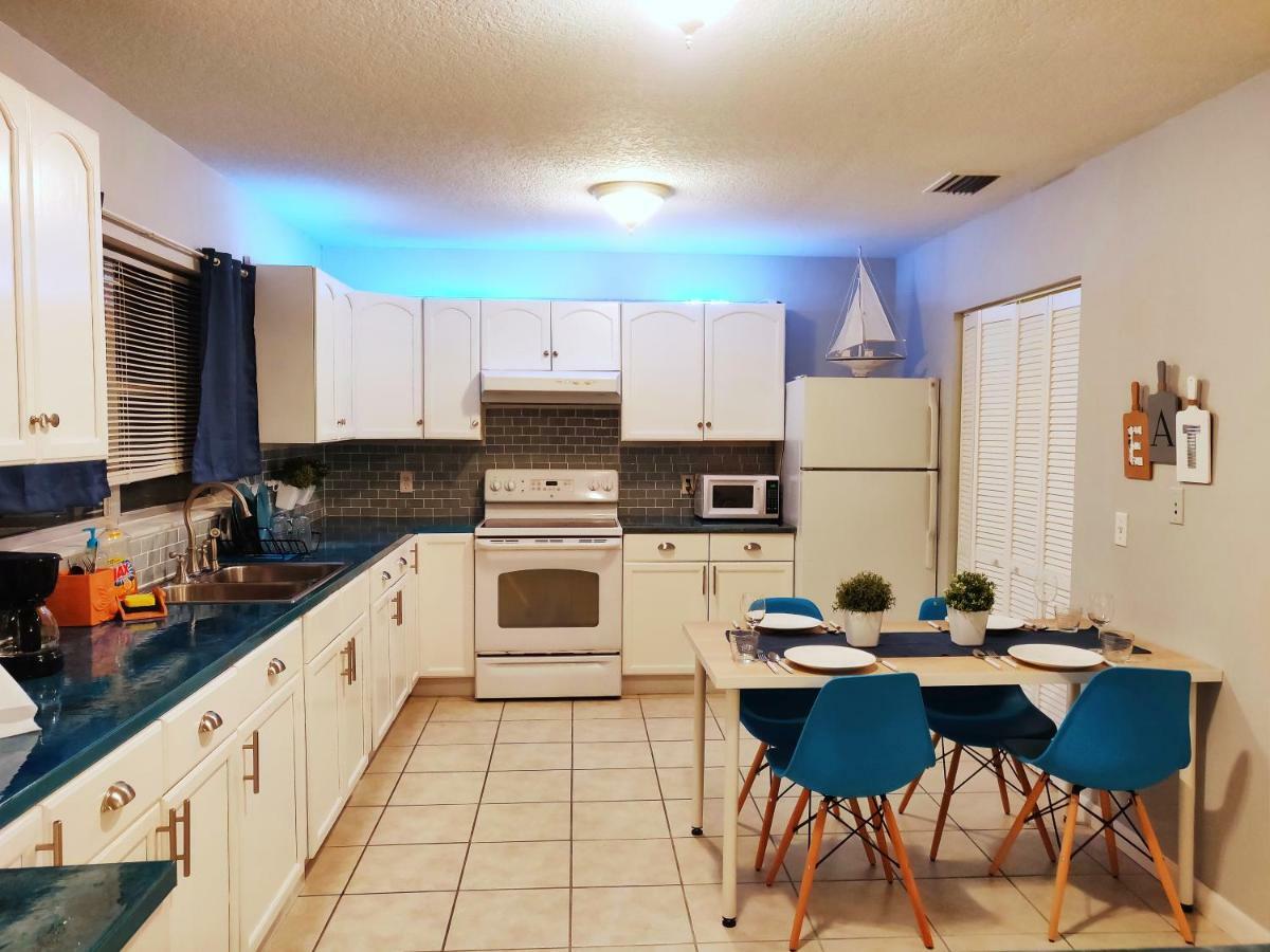 Manatee River Cottage In Historical Oldtown, Sleeps Up To 7 People Palmetto Exterior photo